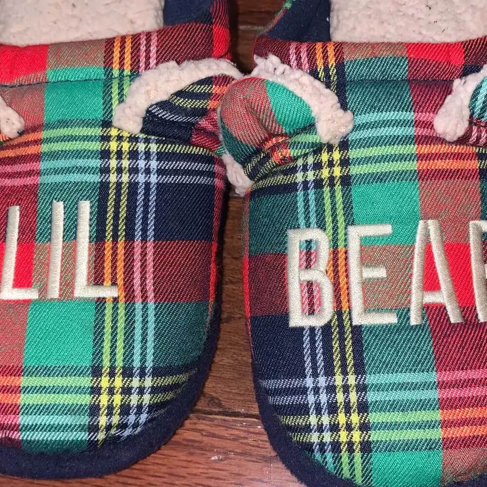 Dearfoams Kids Lil Bear Plaid Memory Foam Slippers Size‎ 4/5